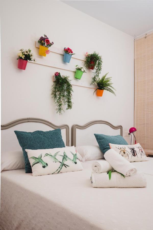 Apartamentos Lorien Milladoiro Exterior photo
